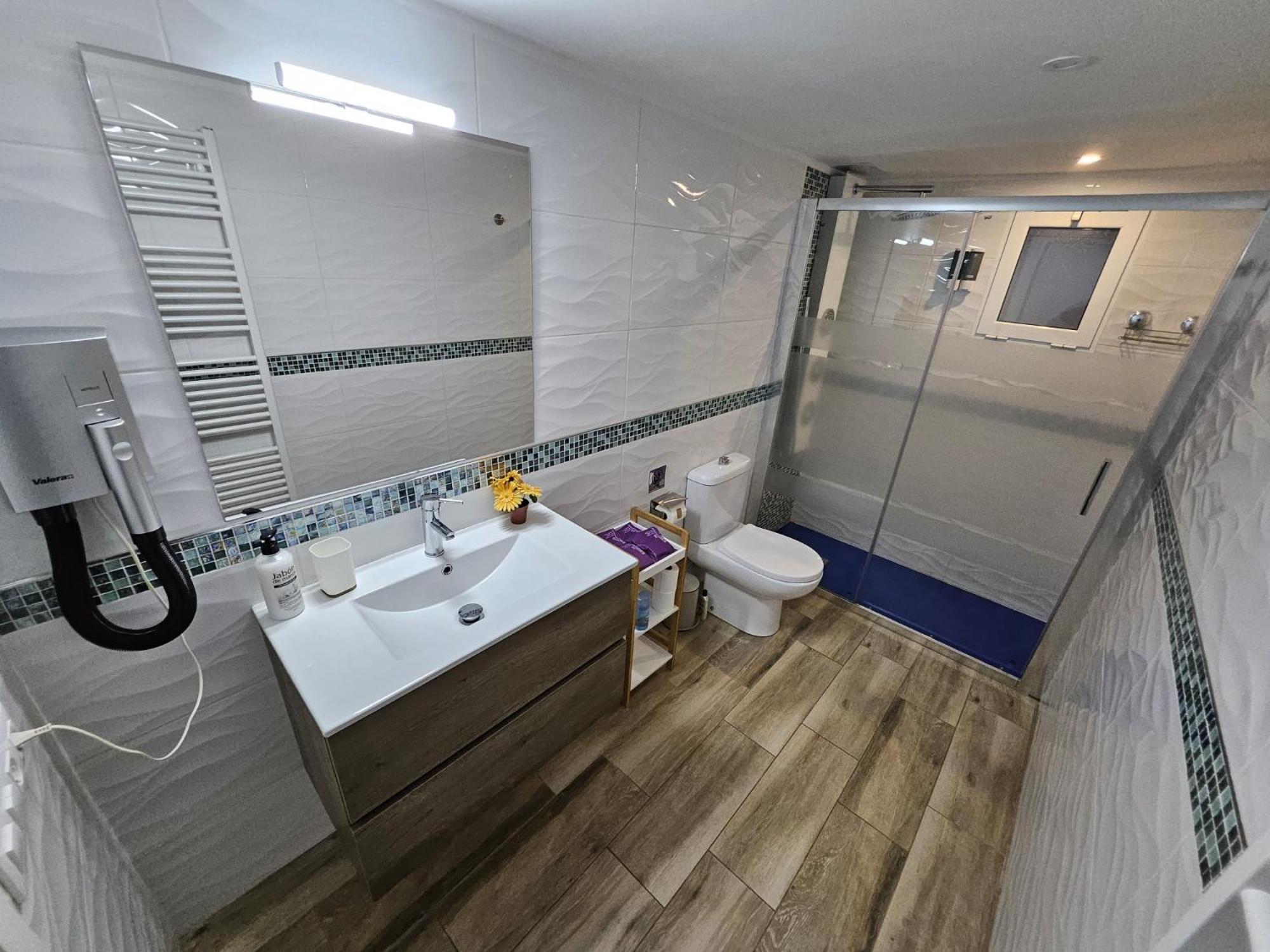 Apartamento Nuria Figueres  Exterior foto